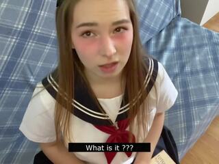 Sausainis į japoniškas mokykla uniforma paliečia savo peter ir gauna embarrassed | xhamster