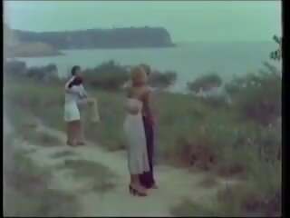 Tropical Paradise 1976, Free xczech sex movie film 0d