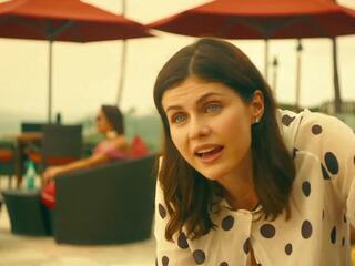 Alexandra anna daddario - the białe lotus s1e01: hd x oceniono film 65 | xhamster