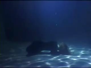 تحت الماء قذر فيلم أسير 1